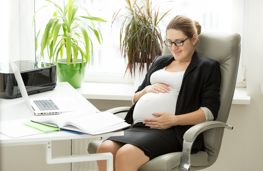 Беременность, роды и кадровое делопроизводство